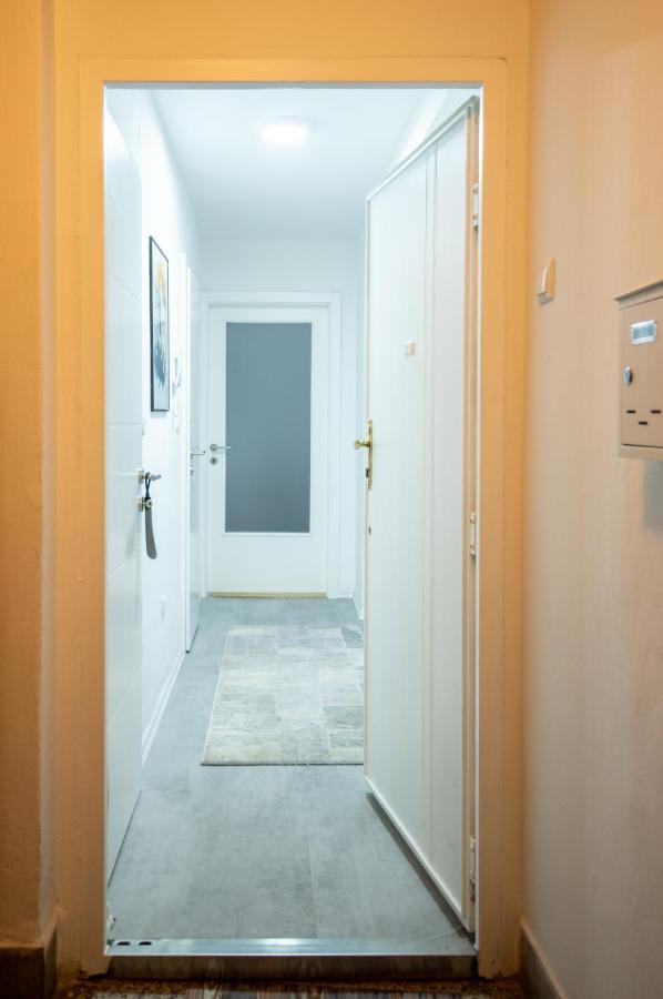 Apartma Kalemova
